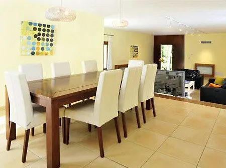 Gotmar Villa *